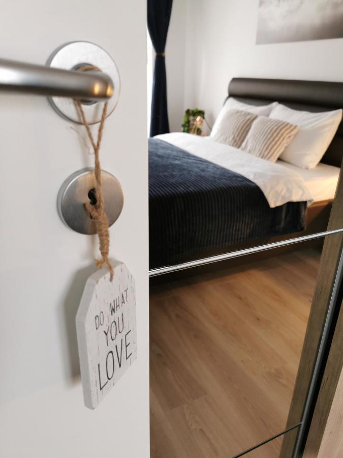 Marimonti Apartment Brasov Bagian luar foto