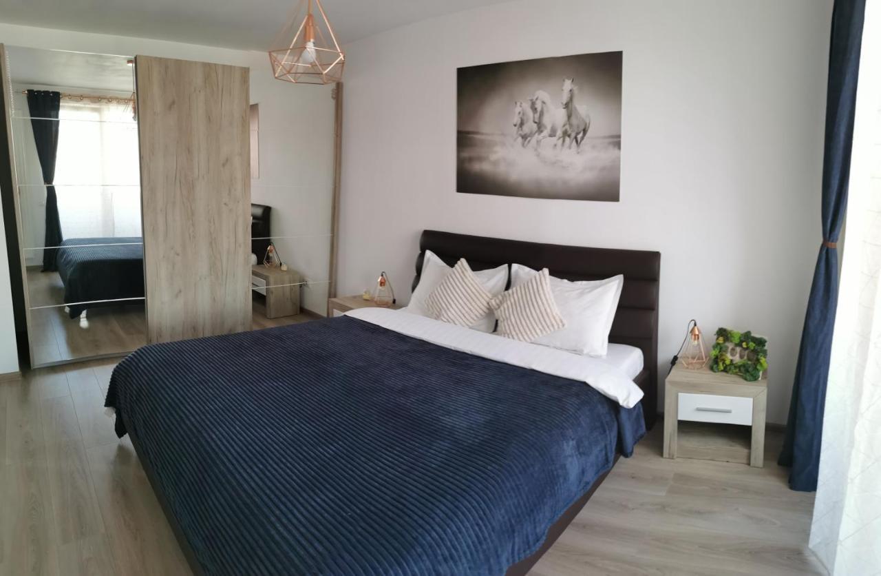 Marimonti Apartment Brasov Bagian luar foto